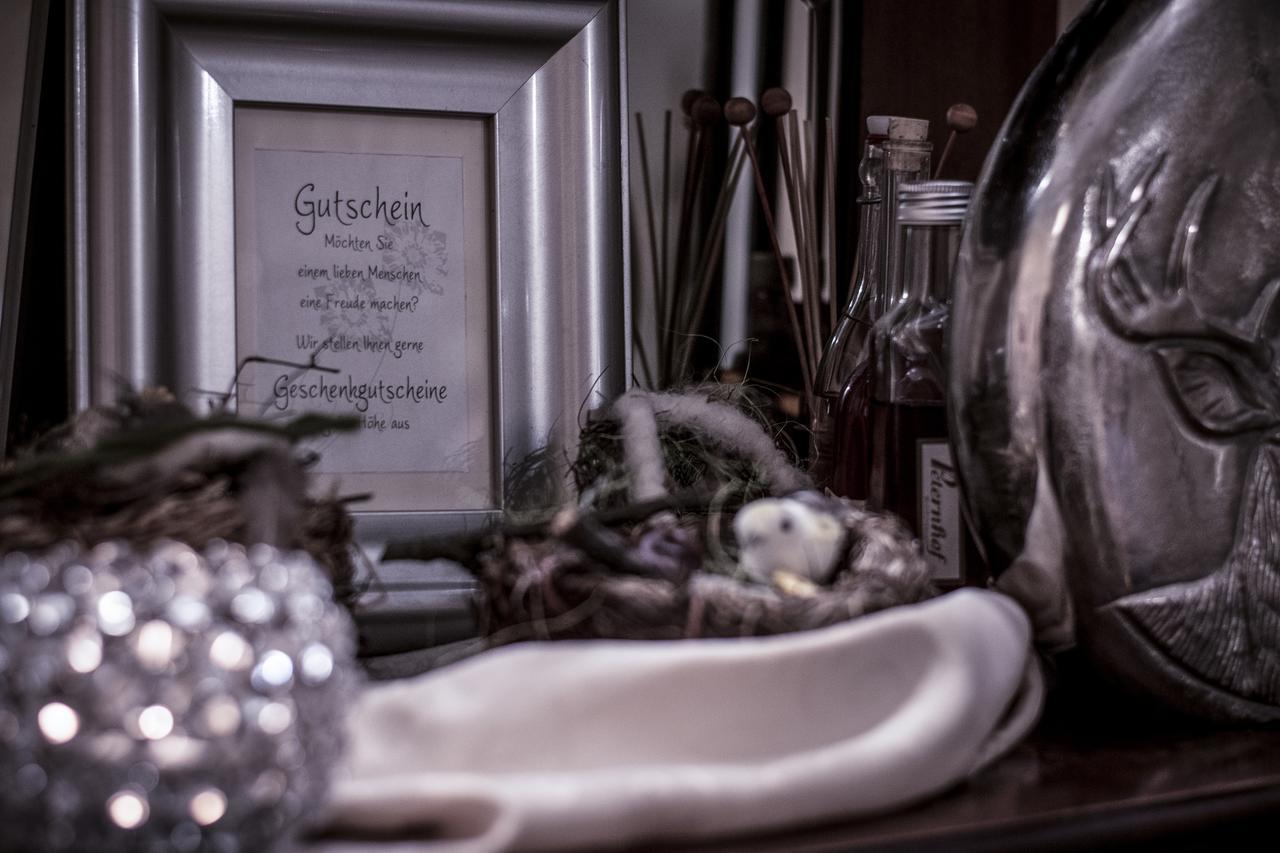 Restaurant Landgasthof Zum Wiesengrund Newel エクステリア 写真